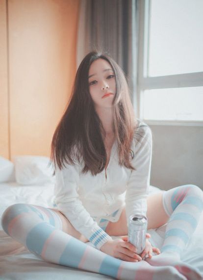 亚洲国产二区一区av_720在线播放观看