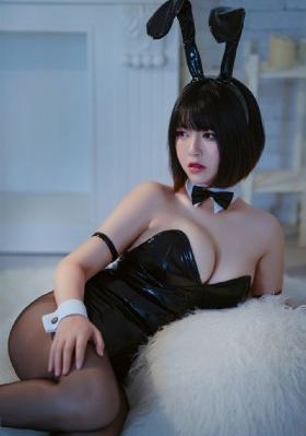 青青欧美青免费视频在线_DVD日本电影免费